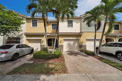 371 NE 194th Ter, Miami, FL 33179 - Photo 1