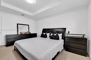 371 NE 194th Terrace, Miami, FL 33179 - Photo 5