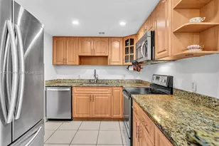 2500 NE 135th St, North Miami, FL 33181 - Photo 17