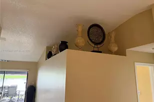 17819 NW 66th Ct Cir, Hialeah, FL 33015 - Photo 23