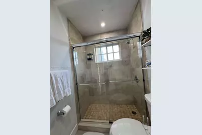 821 NW 173rd Ter, Miami Gardens, FL 33169 - Photo 13