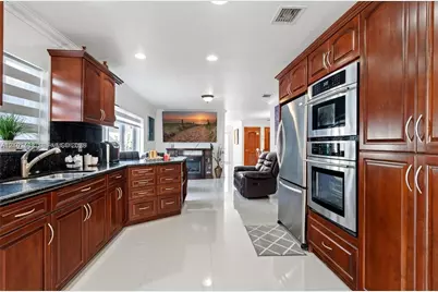 13362 SW 28th St, Miami, FL 33175 - Photo 23