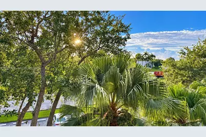 800 SW 131st Ave #308F, Pembroke Pines, FL 33027 - Photo 1
