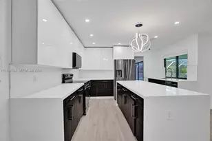 2310 NE 195th St, Miami, FL 33180 - Photo 13