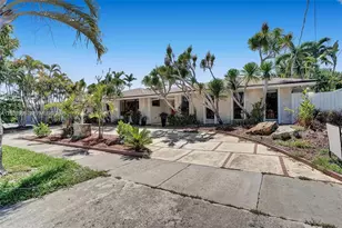 2310 NE 195th St, Miami, FL 33180 - Photo 37