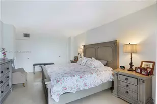 3900 N Hills Dr, Hollywood, FL 33021 - Photo 17