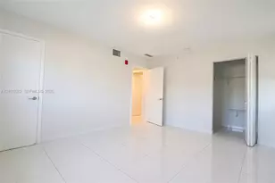 2651 NE 212th Terrace, Miami, FL 33180 - Photo 11