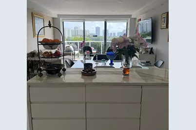 3675 N Country Club Dr #705, Aventura, FL 33180 - Photo 13