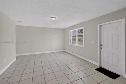 25860 SW 127th Pl, Homestead, FL 33032 - Photo 9