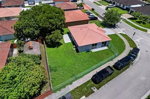 25860 SW 127th Pl, Homestead, FL 33032 - Photo 7