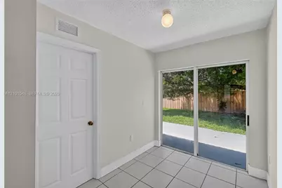 25860 SW 127th Pl, Homestead, FL 33032 - Photo 17