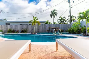 730 N 72nd Terrace, Hollywood, FL 33024 - Photo 23