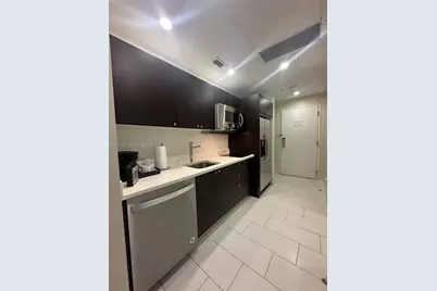 5300 NW 87th Ave #1007, Doral, FL 33178 - Photo 9