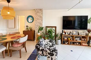 3101 N Country Club Dr, Aventura, FL 33180 - Photo 3