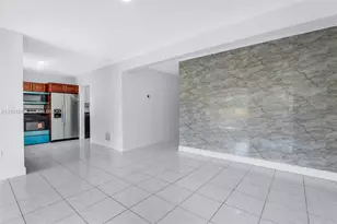 7612 Plantation Blvd, Miramar, FL 33023 - Photo 9