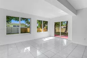 7612 Plantation Blvd, Miramar, FL 33023 - Photo 5