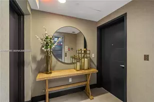16385 Biscayne Blvd, North Miami Beach, FL 33160 - Photo 21