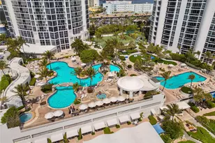 18001 Collins Ave, Sunny Isles Beach, FL 33160 - Photo 19