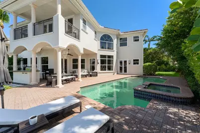 1426 Commodore Way, Hollywood, FL 33019 - Photo 53