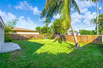1371 71st St, Miami Beach, FL 33141 - Photo 5
