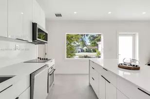 1371 71st St, Miami Beach, FL 33141 - Photo 9