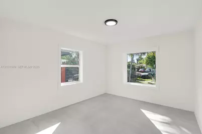 1371 71st St, Miami Beach, FL 33141 - Photo 21