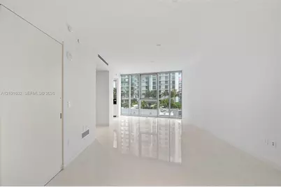 300 Biscayne Boulevard Way #1205C, Miami, FL 33131 - Photo 19