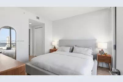 121 NE 34th St #1106A, Miami, FL 33137 - Photo 9