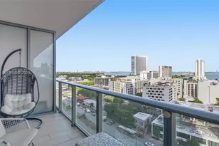 121 NE 34th St, Miami, FL 33137 - Photo 19