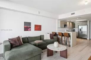 121 NE 34th St, Miami, FL 33137 - Photo 3