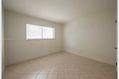 2101 NE 41st St #B, Lighthouse Point, FL 33064 - Photo 7
