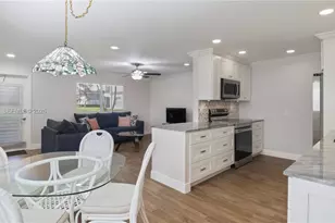 247 Saxony F, Delray Beach, FL 33446 - Photo 9
