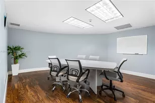 50 Biscayne Blvd, Miami, FL 33132 - Photo 19