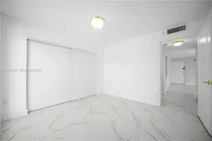 7105 Miami Lakes Dr, Miami Lakes, FL 33014 - Photo 11