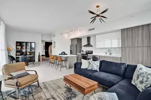 350 NE 24th St, Miami, FL 33137 - Photo 1