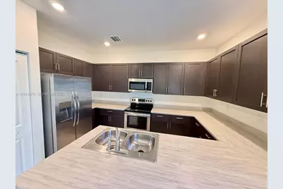 13311 SW 287th Ter #13311, Homestead, FL 33033 - Photo 5