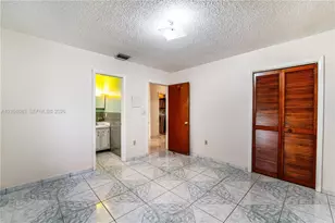 320 E 19th St, Hialeah, FL 33010 - Photo 7