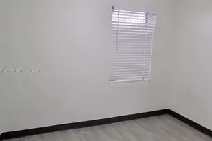 140 NW 13th St, Miami, FL 33136 - Photo 5