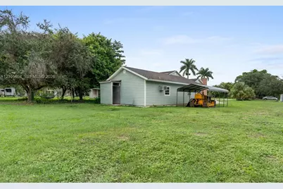 19870 SW 240th St, Homestead, FL 33031 - Photo 23