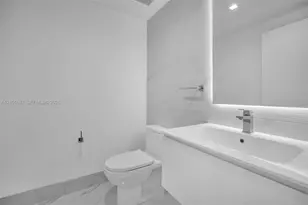 1170 E Hallandale Beach Blvd, Hallandale Beach, FL 33009 - Photo 19