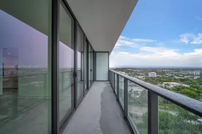1170 E Hallandale Beach Blvd #1806, Hallandale Beach, FL 33009 - Photo 23