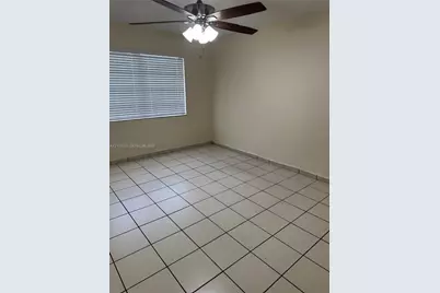 535 W 79th Pl, Hialeah, FL 33014 - Photo 21
