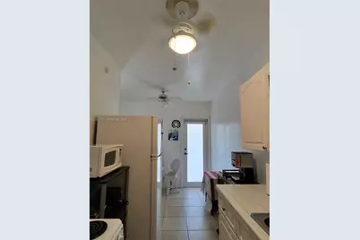 7300 Byron Ave #24, Miami Beach, FL 33141 - Photo 55