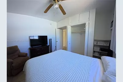 7300 Byron Ave #24, Miami Beach, FL 33141 - Photo 17