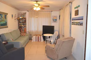 7300 Byron Ave, Miami Beach, FL 33141 - Photo 9