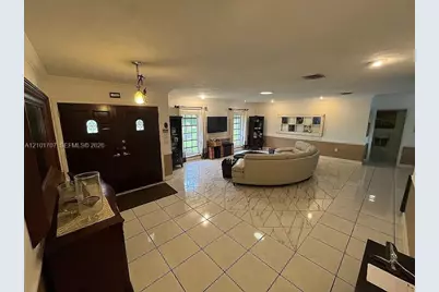 13250 N Calusa Club Dr, Miami, FL 33186 - Photo 3
