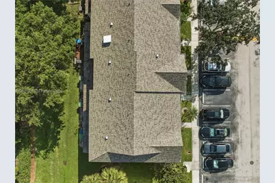 16679 Hemingway Dr, Weston, FL 33326 - Photo 23