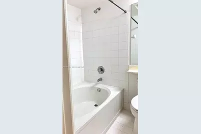 17150 N Bay Rd #2402, Sunny Isles Beach, FL 33160 - Photo 5