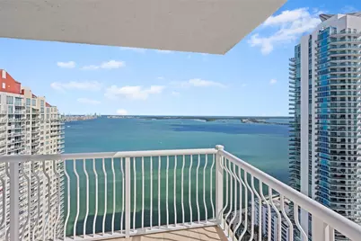 1200 Brickell Bay Dr #3701, Miami, FL 33131 - Photo 17