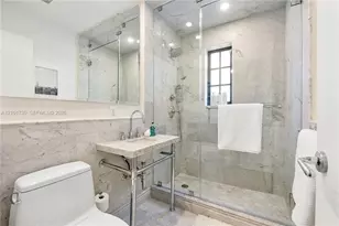 435 W 51st St, Miami Beach, FL 33140 - Photo 27